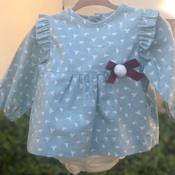 NEW Blouse w/diaper bottom-6M - Picture 2 of 3